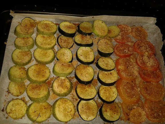 Contorno di Zucchine e Pomodori gratinate al forno